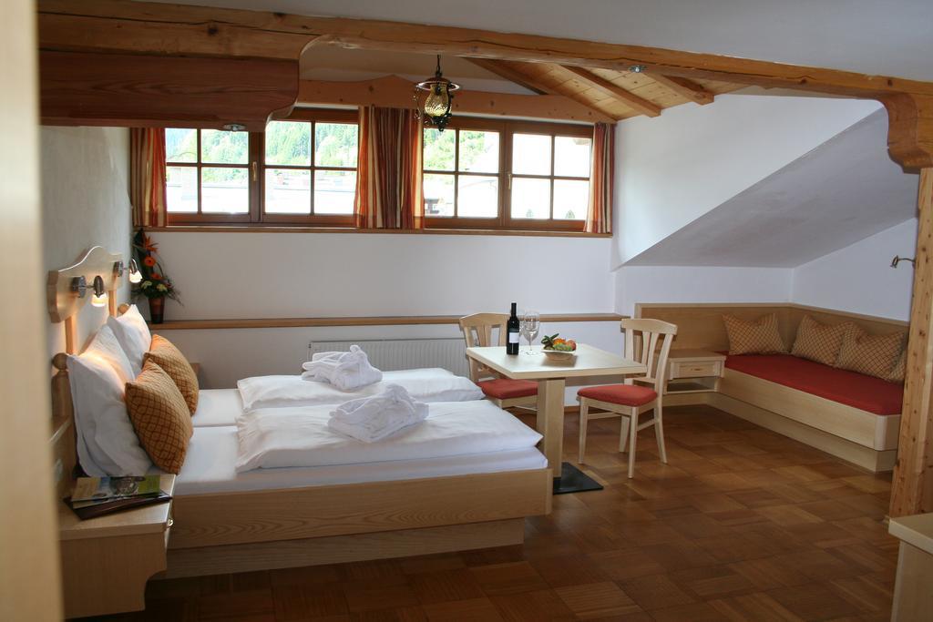 Hotel Alpenrose Mühlbach am Hochkönig Habitación foto